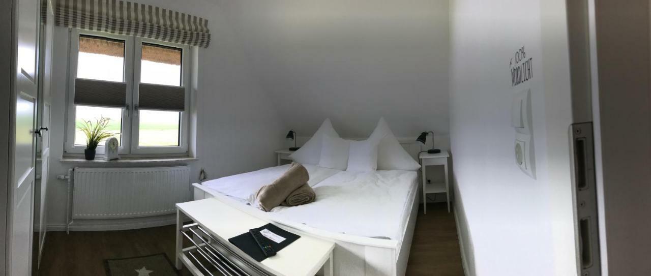 Appartements unter Reet Tumlauer Koog Extérieur photo